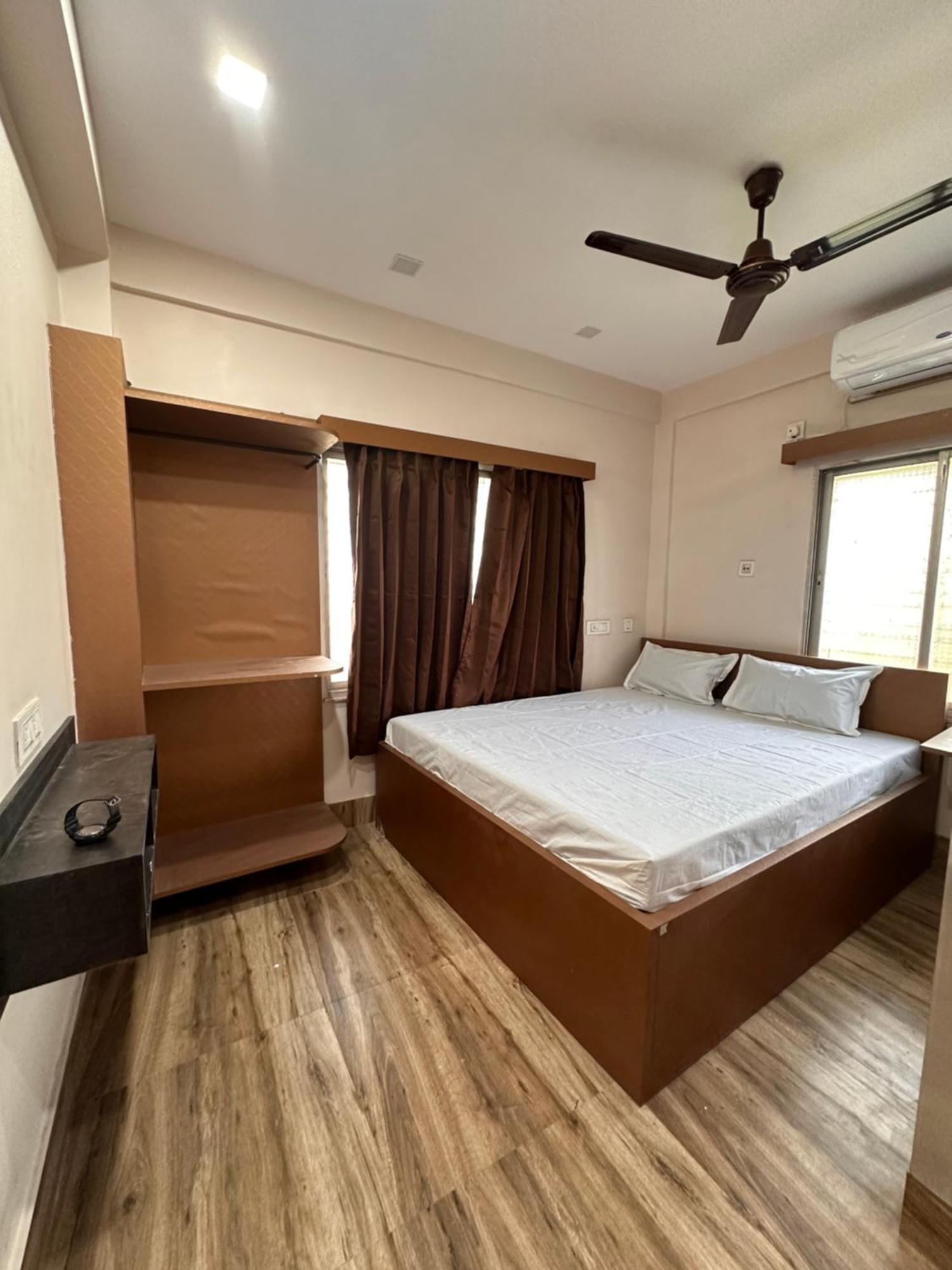 Отель Jagannath Residency And Prasadam Калькутта Экстерьер фото