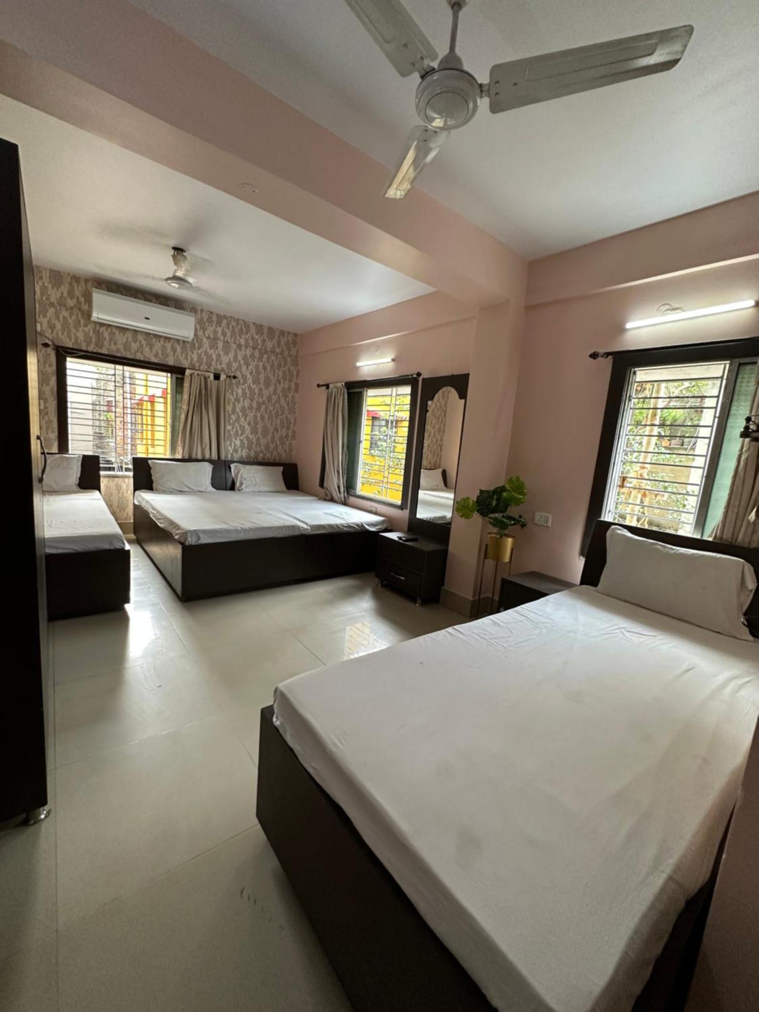 Отель Jagannath Residency And Prasadam Калькутта Экстерьер фото