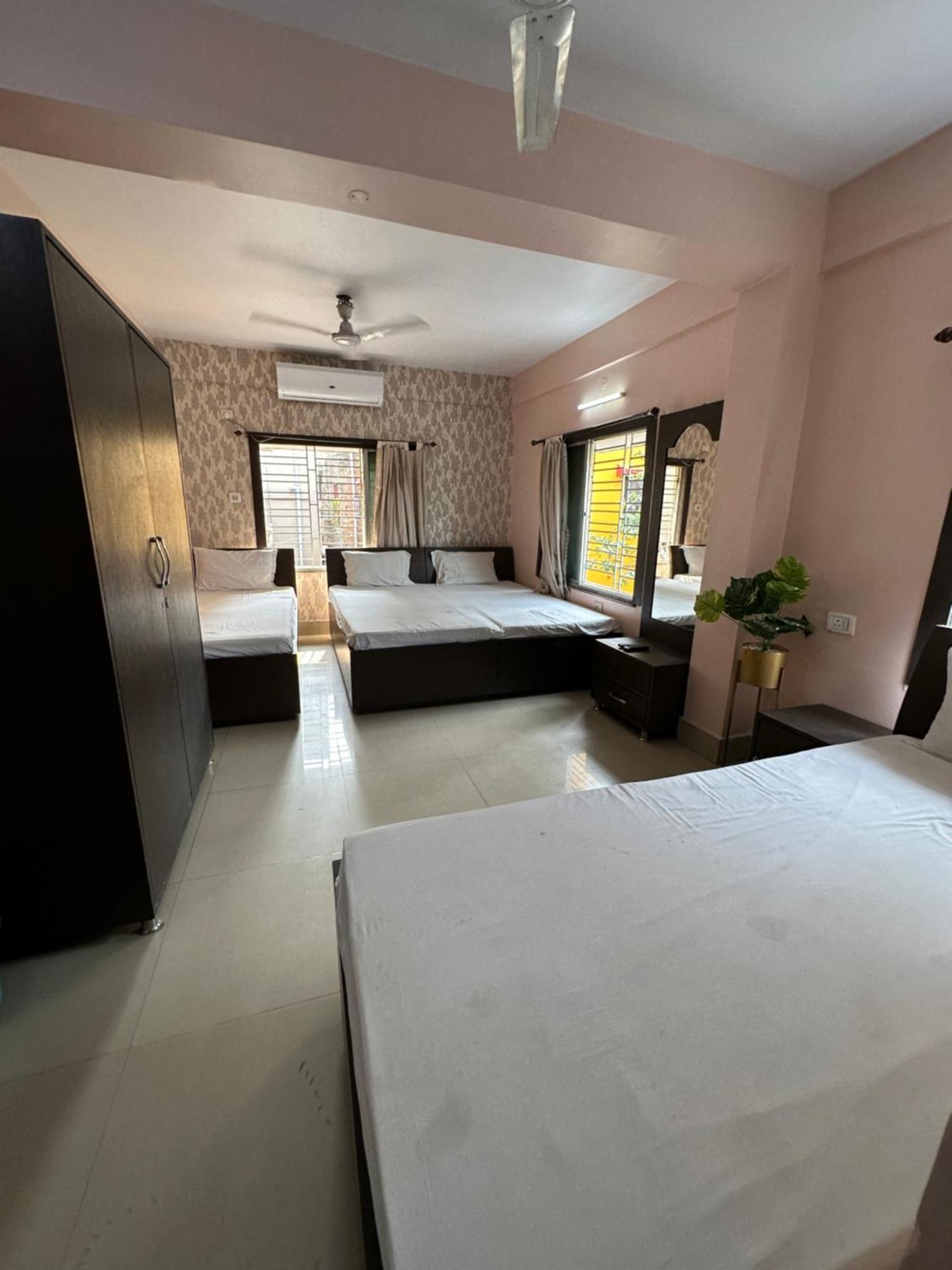 Отель Jagannath Residency And Prasadam Калькутта Экстерьер фото